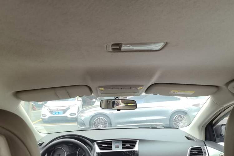 Used Nissan Sylphy 2016 1.6XE CVT Comfort Edition Headliner
