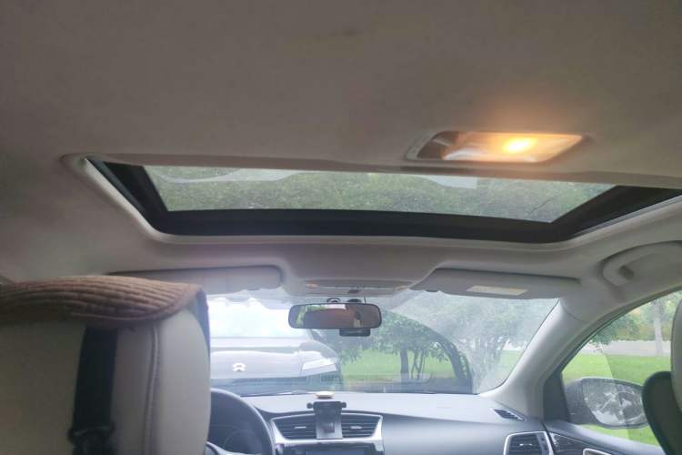 Used Nissan Sylphy 2016 1.6 XL CVT Deluxe Edition Headliner