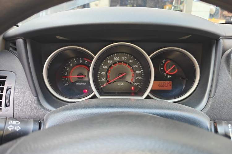 Used Nissan Sylphy 2016 Classic 1.6XE Manual Leading Edition Instrument Cluster
