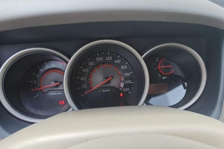 Used Nissan Sylphy 2016 Classic 1.6XE Manual Leading Edition Instrument Cluster