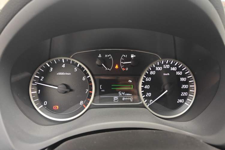 Used Nissan Sylphy 2016 1.6 XL CVT Deluxe Edition Instrument Cluster