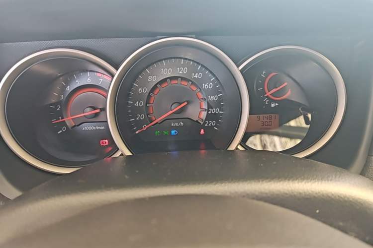 Used Nissan Sylphy 2016 Classic 1.6XE Automatic Leading Edition Instrument Cluster