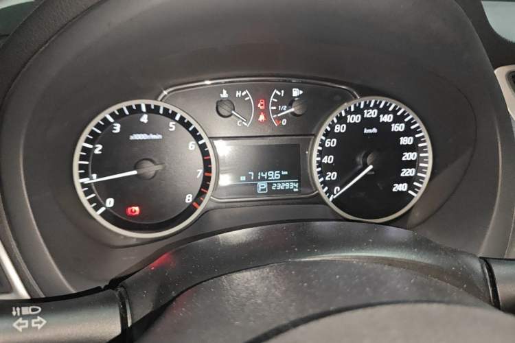 Used Nissan Sylphy 2016 1.6 XL CVT Luxury Edition Instrument Cluster