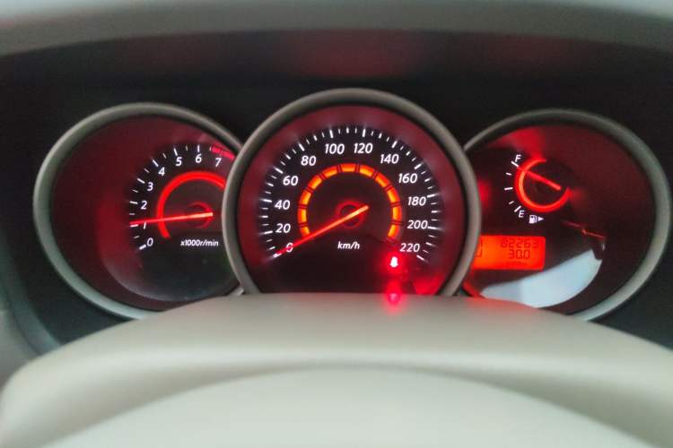 Used Nissan Sylphy 2016 Classic 1.6XE Automatic Comfort Edition Instrument Cluster