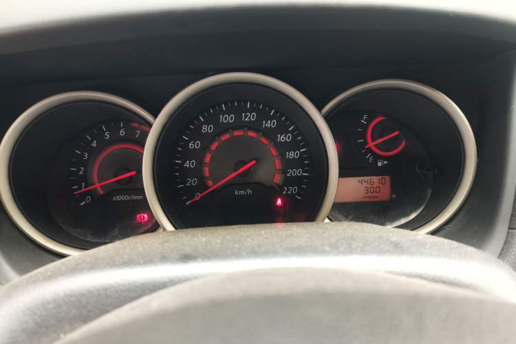 Used Nissan Sylphy 2016 Classic 1.6XE Manual Leading Edition Instrument Cluster
