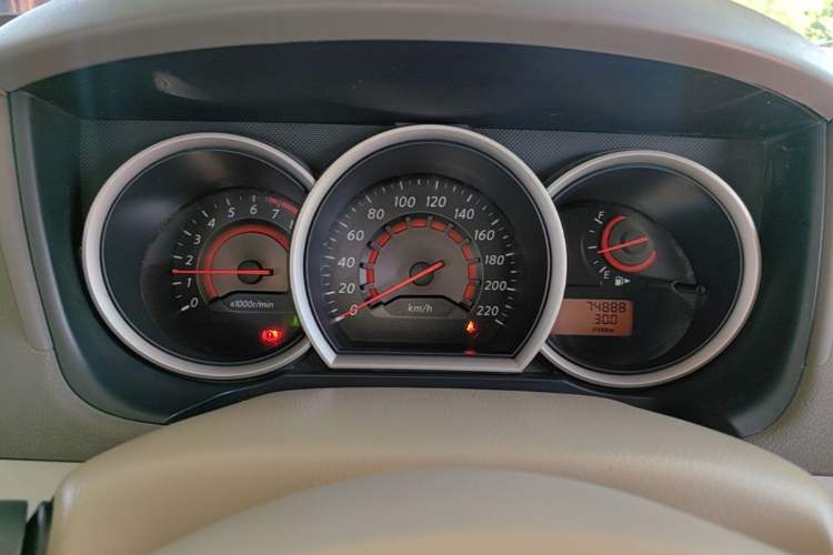 Used Nissan Sylphy 2016 Classic 1.6XE Manual Leading Edition Instrument Cluster