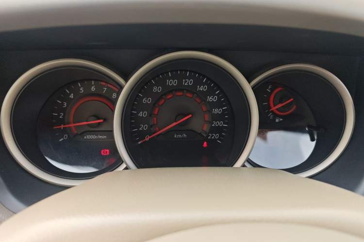 Used Nissan Sylphy 2016 1.6 XL Manual Luxury Edition Instrument Cluster