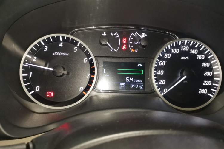 Used Nissan Sylphy 2016 1.6 XL CVT Luxury Edition Instrument Cluster