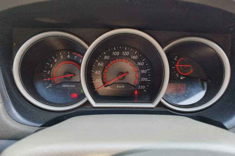 Used Nissan Sylphy 2016 Classic 1.6XL Manual Luxury Edition Instrument Cluster
