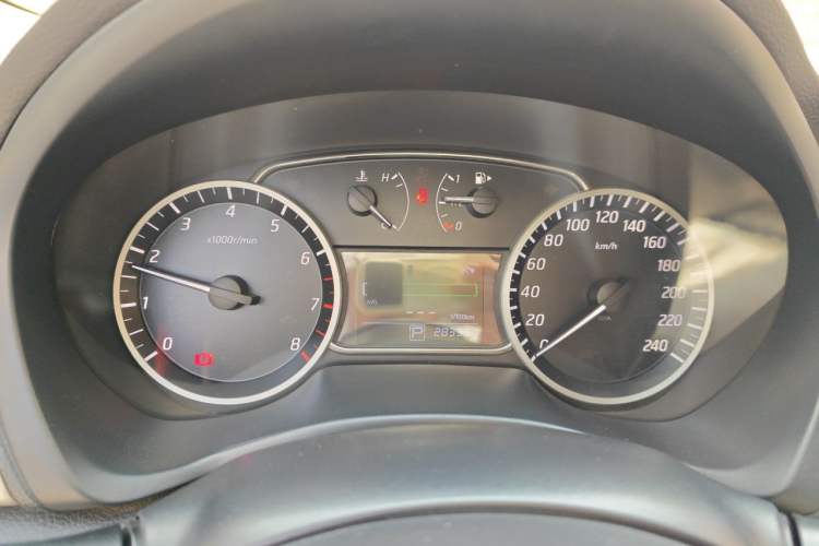 Used Nissan Sylphy 2016 1.6 XL CVT Luxury Edition Instrument Cluster