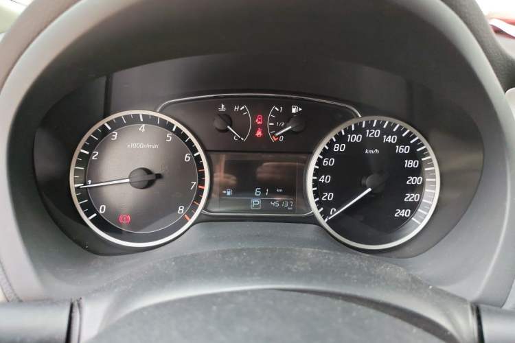 Used Nissan Sylphy 2016 1.6 XL CVT Deluxe Edition Instrument Cluster