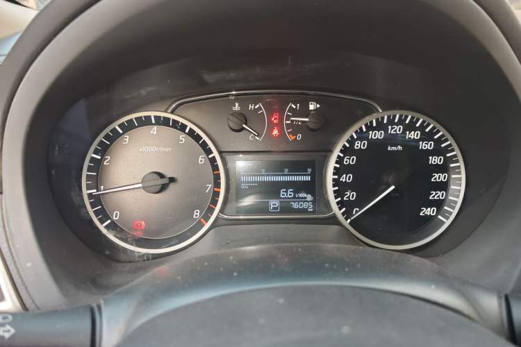 Used Nissan Sylphy 2016 1.6 XL CVT Deluxe Edition Instrument Cluster