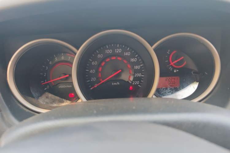Used Nissan Sylphy 2016 Classic 1.6XL Manual Luxury Edition Instrument Cluster