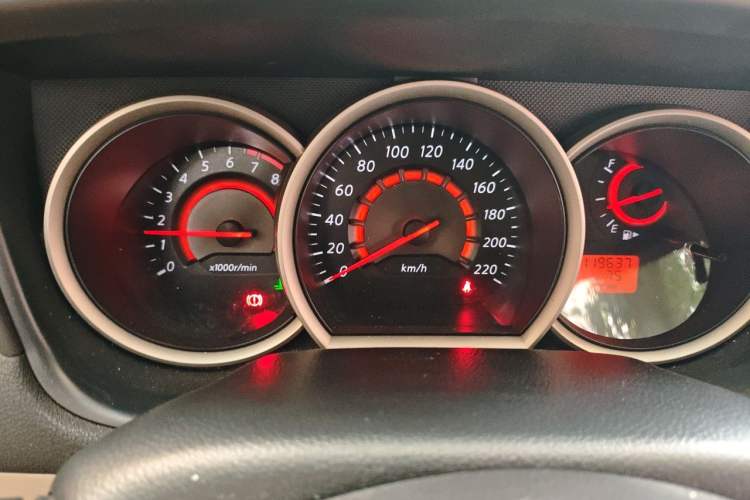 Used Nissan Sylphy 2016 Classic 1.6XE Manual Comfort Edition Instrument Cluster