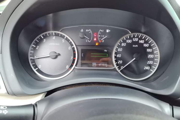 Used Nissan Sylphy 2016 1.6XE CVT Comfort Edition Instrument Cluster