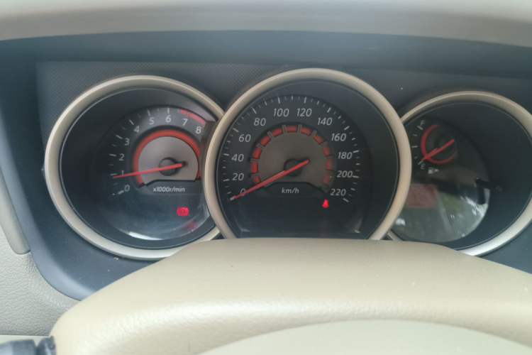 Used Nissan Sylphy 2016 Classic 1.6XE Automatic Comfort Edition Instrument Cluster
