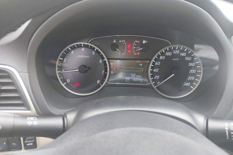 Used Nissan Sylphy 2016 1.6 XL CVT Deluxe Edition Instrument Cluster