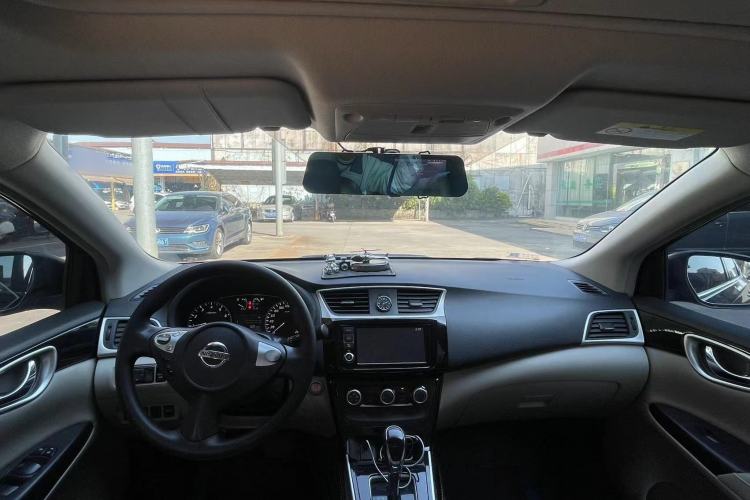 Used Nissan Sylphy 2016 1.6XV CVT Smart Enjoyment Version Interior 2