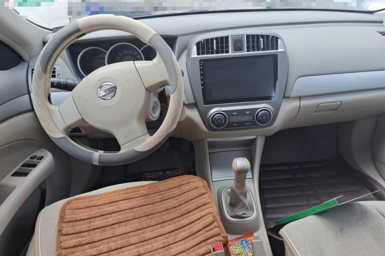Used Nissan Sylphy 2016 Classic 1.6XE Manual Leading Edition Interior 2