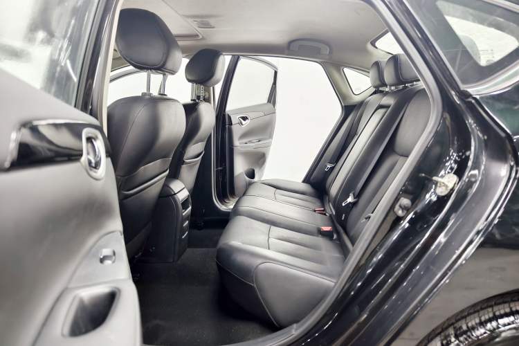Used Nissan Sylphy 2016 1.6 XL CVT Deluxe Edition Interior 2