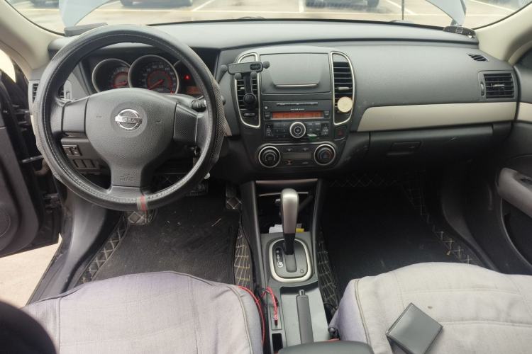Used Nissan Sylphy 2016 Classic 1.6XE Automatic Leading Edition Interior 2