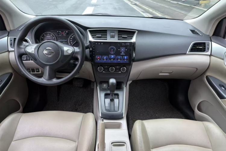 Used Nissan Sylphy 2016 1.6XE CVT Comfort Edition Interior 2