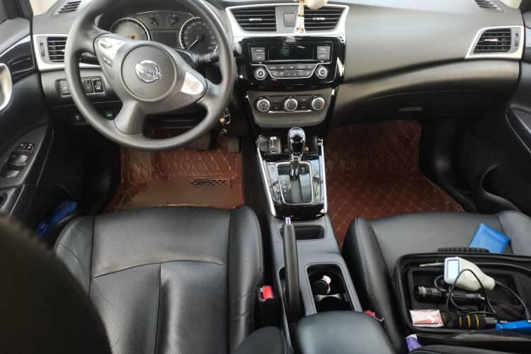 Used Nissan Sylphy 2016 Classic 1.6 XL Automatic Luxury Edition Interior 2