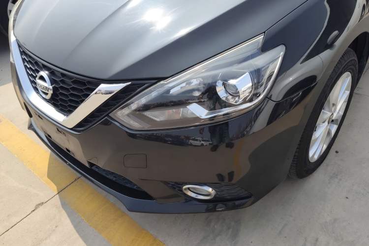 Used Nissan Sylphy 2016 1.6XV CVT Smart Enjoyment Version Left Front Headlight