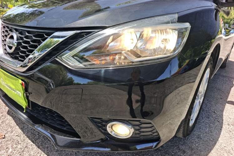 Used Nissan Sylphy 2016 1.6 XL Manual Luxury Edition Left Front Headlight
