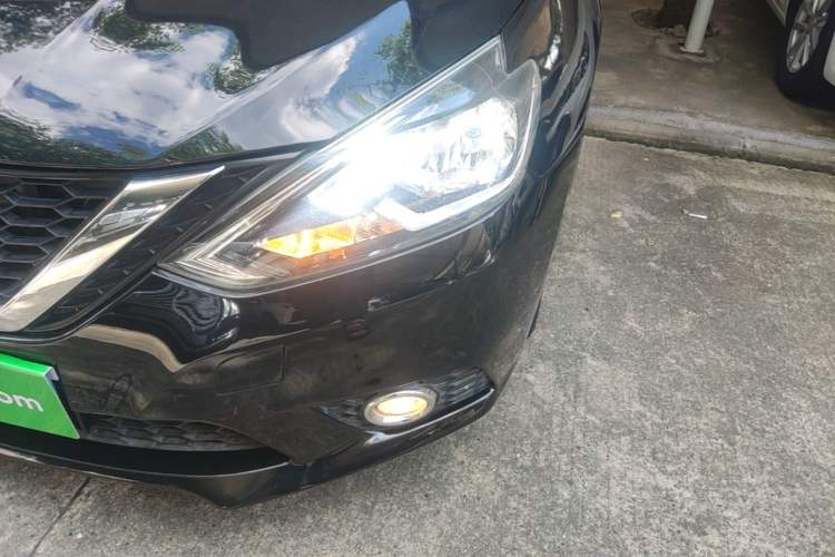 Used Nissan Sylphy 2016 1.6 XL CVT Luxury Edition Left Front Headlight