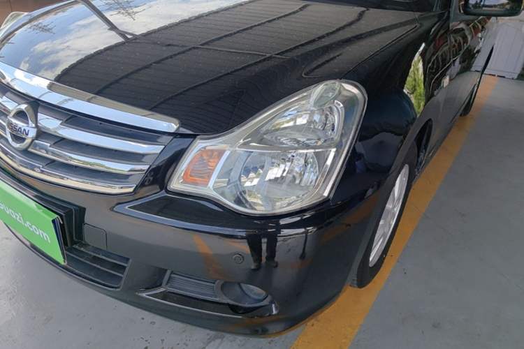Used Nissan Sylphy 2016 Classic 1.6XE Manual Leading Edition Left Front Headlight