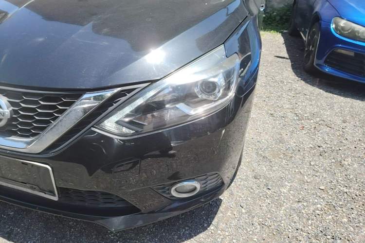 Used Nissan Sylphy 2016 1.6XV CVT Smart Enjoyment Version Left Front Headlight