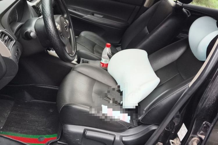 Used Nissan Sylphy 2016 1.6 XL CVT Deluxe Edition Left Front Seat