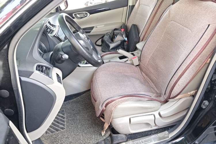 Used Nissan Sylphy 2016 1.6 XL CVT Luxury Edition Left Front Seat