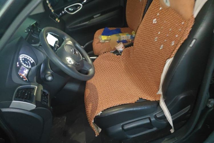 Used Nissan Sylphy 2016 1.6XV CVT Smart Enjoyment Version Left Front Seat