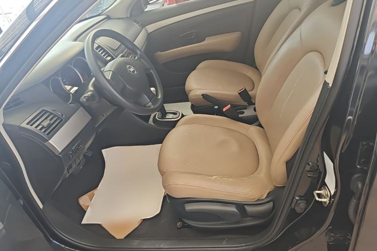 Used Nissan Sylphy 2016 Classic 1.6XE Automatic Leading Edition Left Front Seat