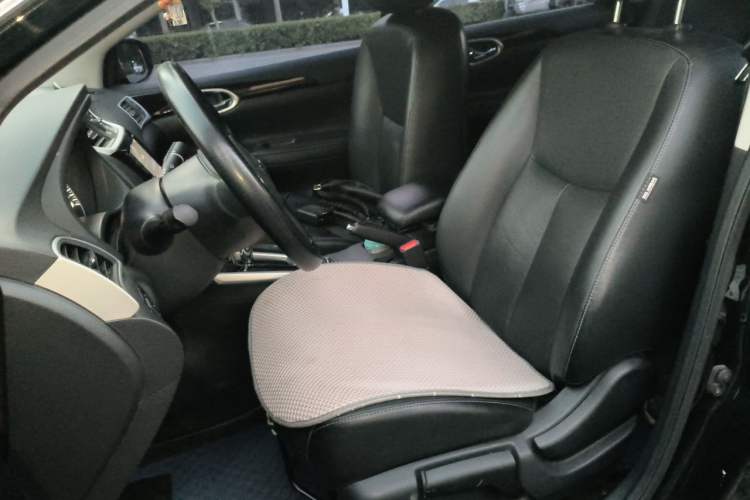 Used Nissan Sylphy 2016 1.6 XL CVT Deluxe Edition Left Front Seat