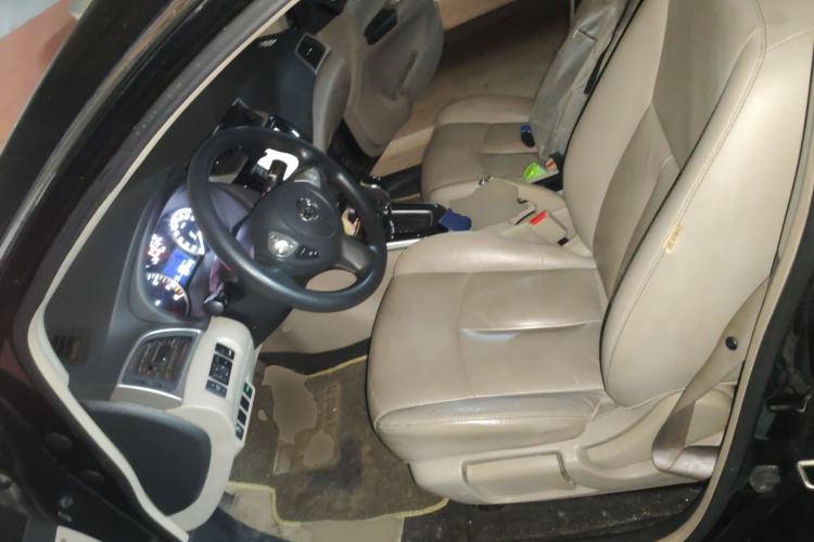 Used Nissan Sylphy 2016 1.6XV CVT Smart Enjoyment Version Left Front Seat