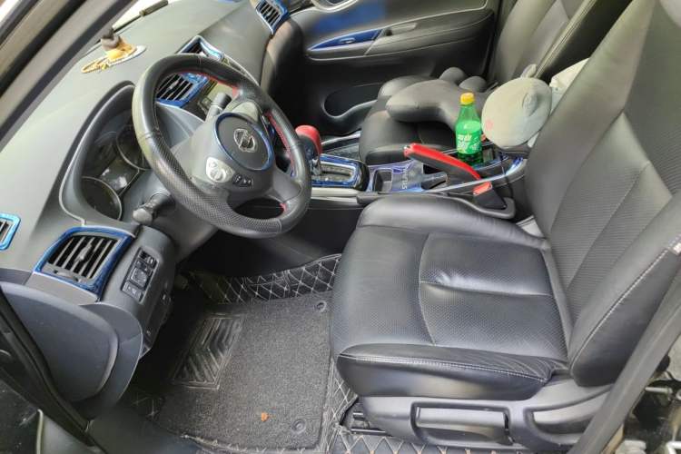 Used Nissan Sylphy 2016 1.6 XL CVT Deluxe Edition Left Front Seat