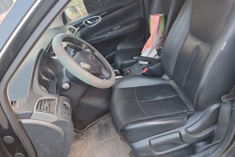 Used Nissan Sylphy 2016 1.6 XL CVT Deluxe Edition Left Front Seat