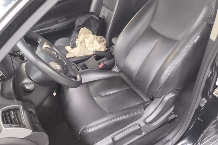 Used Nissan Sylphy 2016 1.6XV CVT Smart Enjoyment Version Left Front Seat