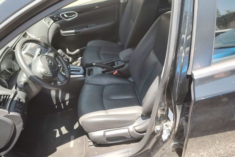 Used Nissan Sylphy 2016 1.6XV CVT Smart Enjoyment Version Left Front Seat