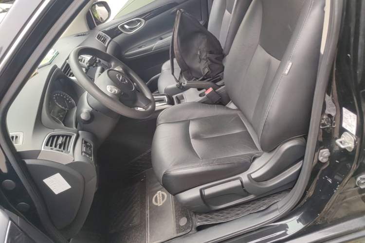 Used Nissan Sylphy 2016 1.6 XL CVT Luxury Edition Left Front Seat