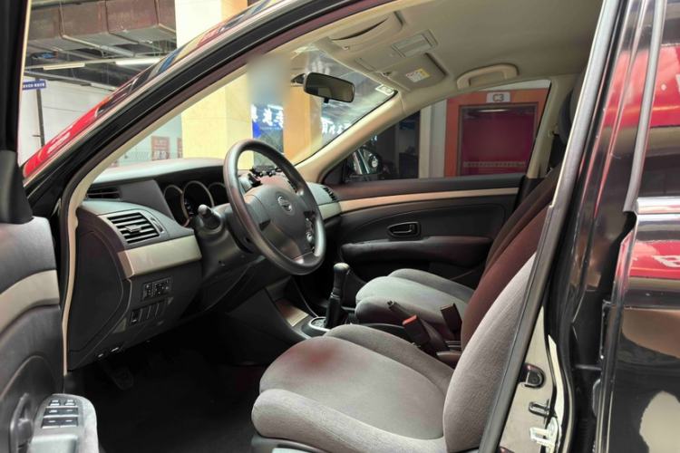 Used Nissan Sylphy 2016 Classic 1.6XE Manual Comfort Edition Left Front Seat
