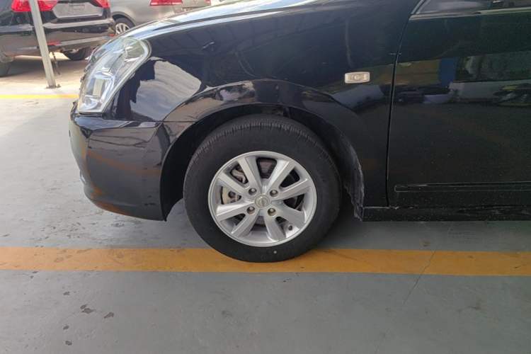 Used Nissan Sylphy 2016 Classic 1.6XE Manual Leading Edition Left Front Wheel Hub