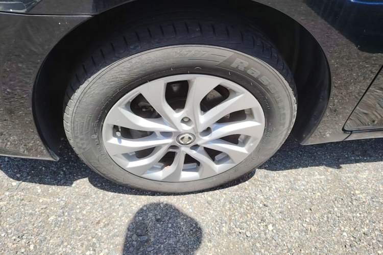 Used Nissan Sylphy 2016 1.6XV CVT Smart Enjoyment Version Left Front Wheel Hub