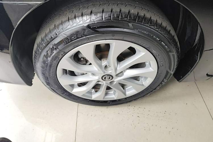 Used Nissan Sylphy 2016 1.6XV CVT Smart Enjoyment Version Left Front Wheel Hub