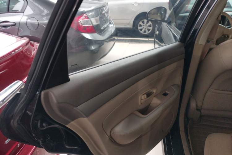 Used Nissan Sylphy 2016 Classic 1.6XE Automatic Leading Edition Left Rear Door Interior