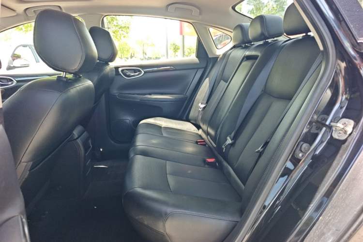 Used Nissan Sylphy 2016 1.6 XL Manual Luxury Edition Left Rear Seat