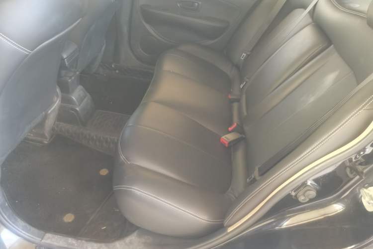 Used Nissan Sylphy 2016 Classic 1.6XE Automatic Leading Edition Left Rear Seat